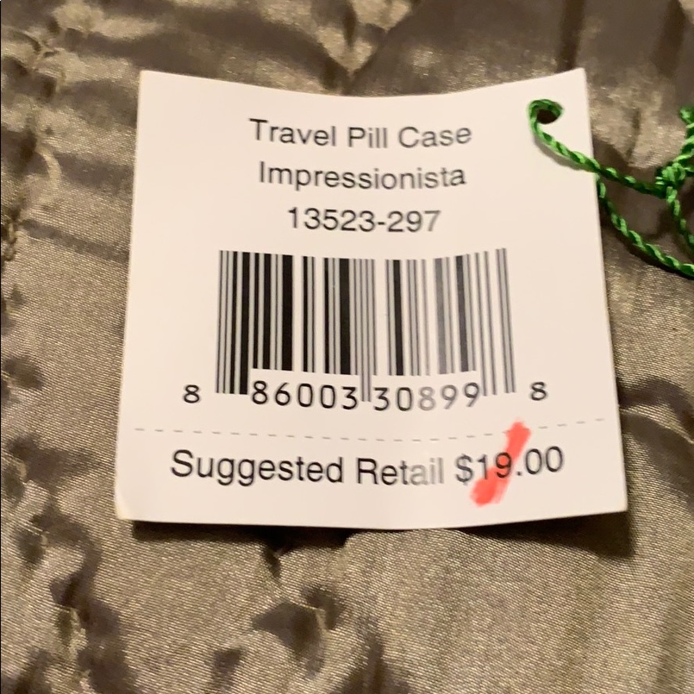 Vera Bradley Travel spill Case